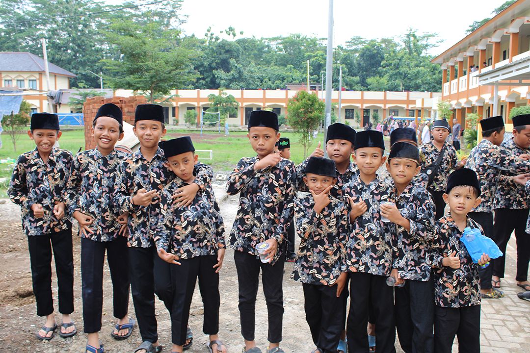Kunjungan Saungaji Layung Hibar, Cibeureum
